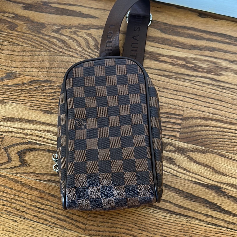 FAKE Crossbody